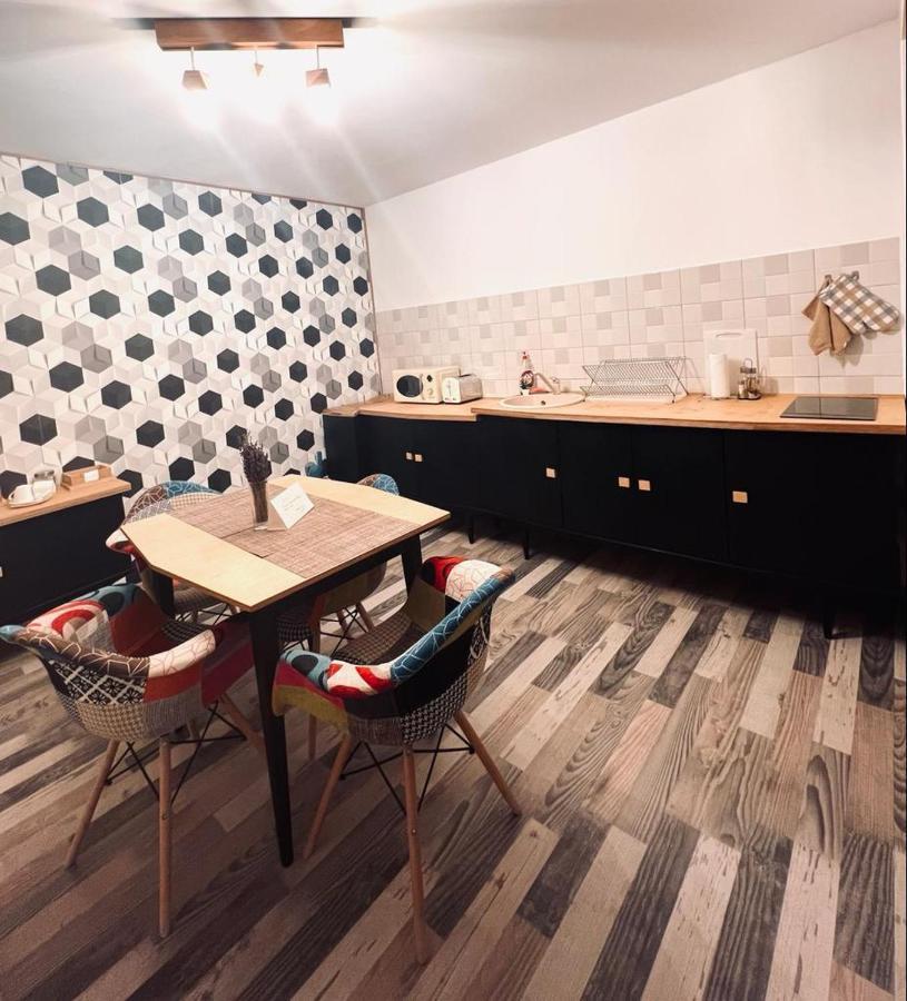 Apartament Aretta Брашов Экстерьер фото